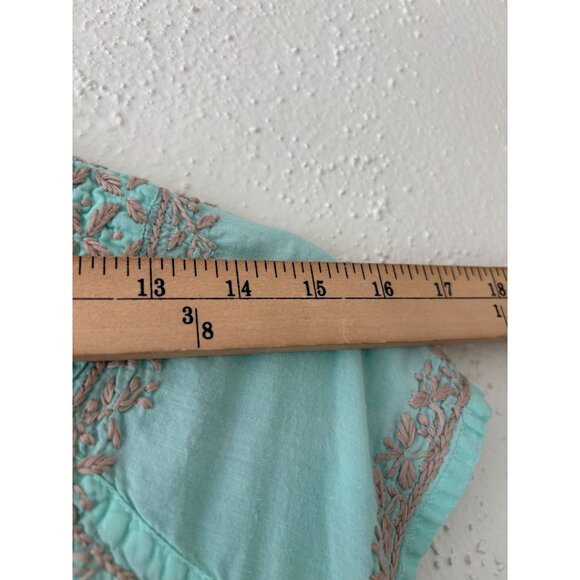 Roller Rabbit Embroidered Tunic Top V-Neck Short Sleeve Aqua Tan M - Picture 5 of 13
